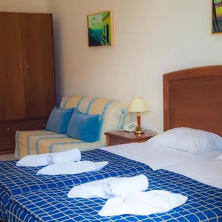 Aparthotel Blue Waves Kyra Panagia