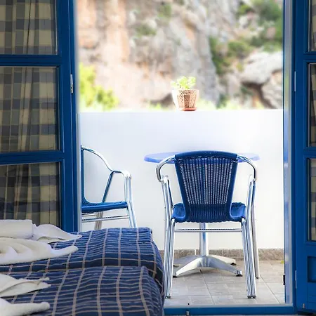 Blue Waves Aparthotel Kyra Panagia