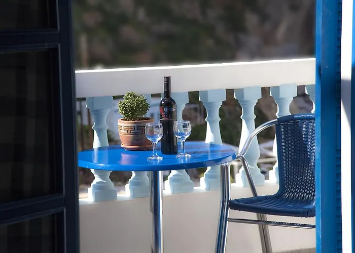 Blue Waves Aparthotel