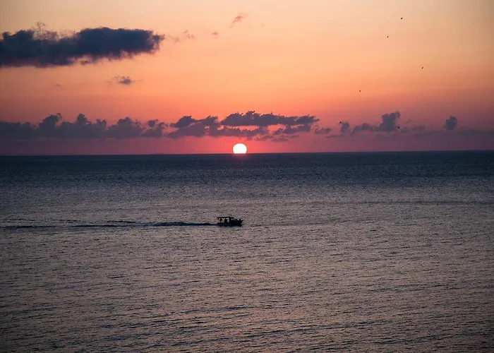 Blue Waves 3* Kyra Panagia